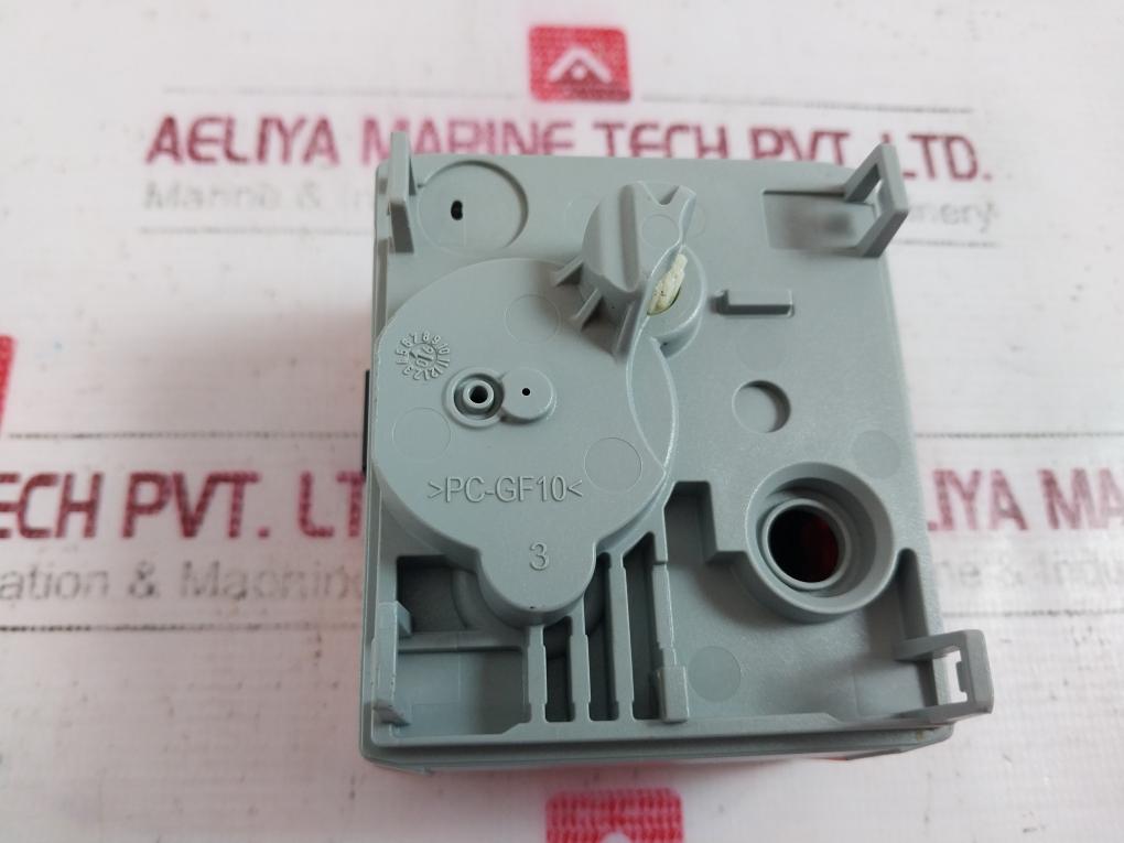 Belimo Sm24a-s Damper Actuator 24vac/dc 150s Ip 54