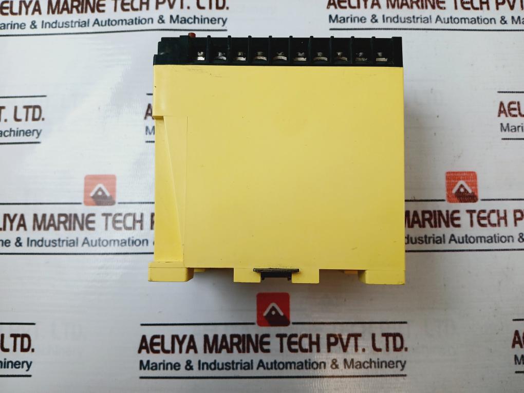 Bender D 207 Insulation Monitor