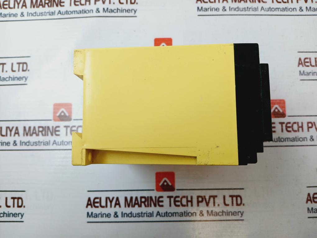 Bender D 207 Insulation Monitor