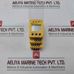 Bender Ir425-d4-1 Isometer Inslution Monitoring Device Ac 250V 5A D0231 V1.10