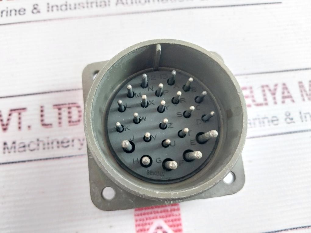 Bendix Ms3102R Receptacle Male Connector 07574-000