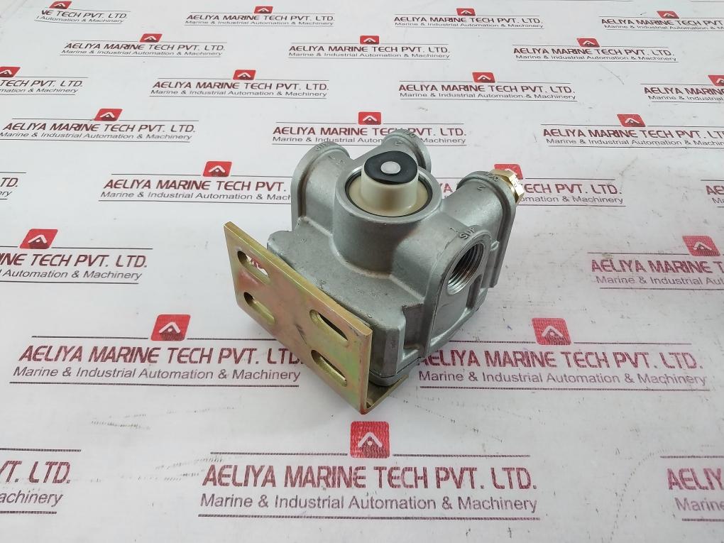 Bendix T-294866-d Valve Relay 8682-002 296010