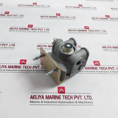 Bendix T-294868-d Air Brake Valve