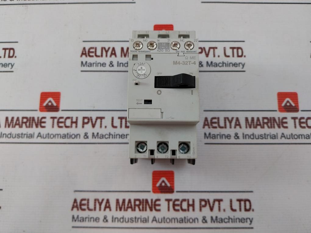 Benedikt & Jager M4-32T-4 Circuit Breaker Class 10 50/60Hz