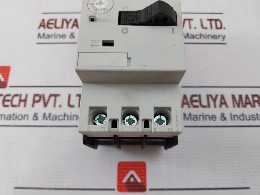 Benedikt & Jager M4-32T-4 Circuit Breaker Class 10 50/60Hz