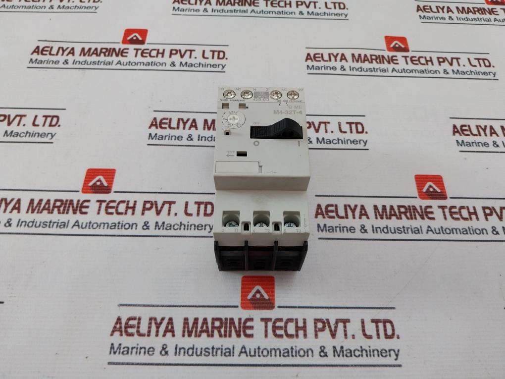 Benedikt & Jager M4-32T-4 Circuit Breaker Class 10 50/60Hz