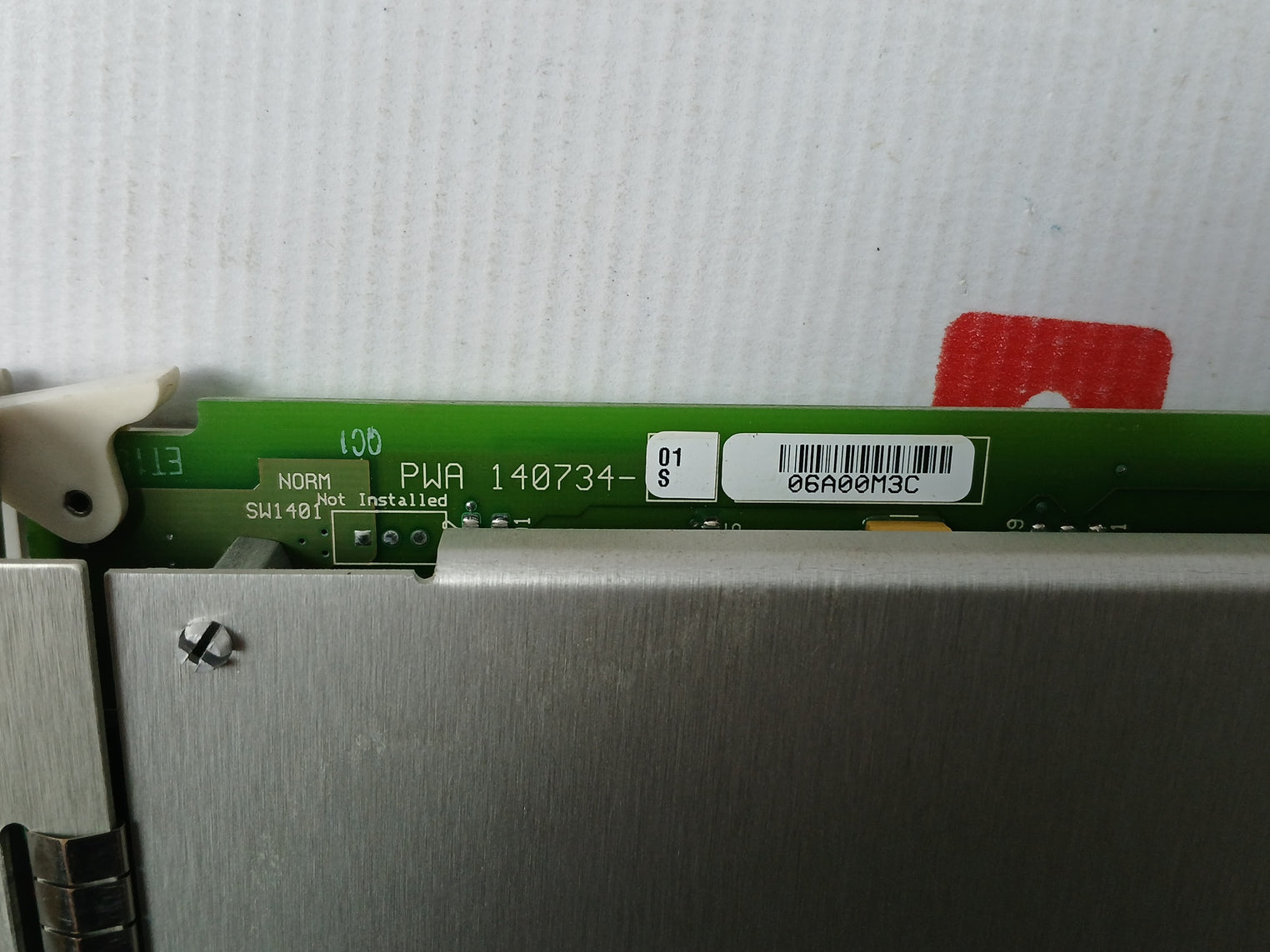 Bently Nevada 3500/05-01-01-00-00-01 Monitoring System Rack Unit 175-264 Vac