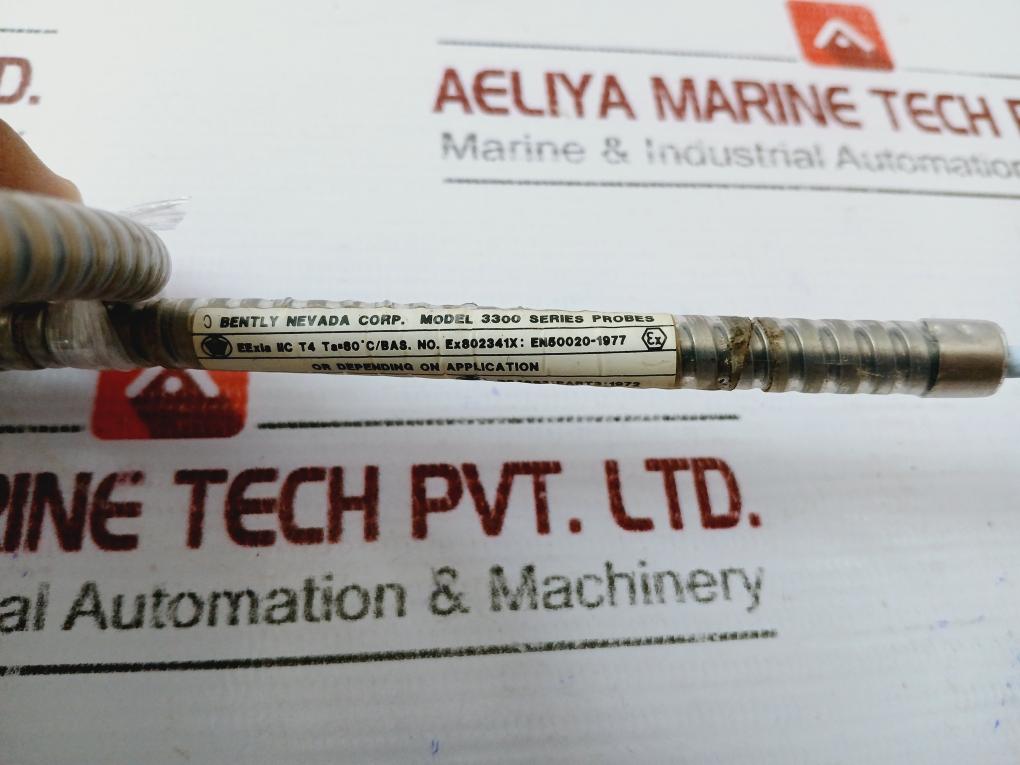 Bently Nevada Corp. Model 3300 Series Probes /330104-08-15-10-02-02 Maru414071