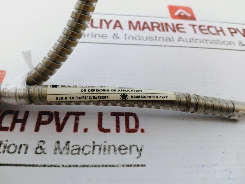 Bently Nevada Corp. Model 3300 Series Probes /330104-08-15-10-02-02 Maru414071