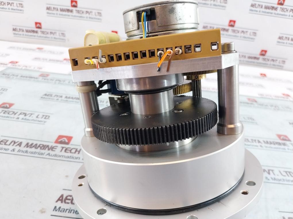 Berger Lahr Rsm-63/8-sg Synchronous Motor Bewator Fp50B/U Pan And Tilt Unit