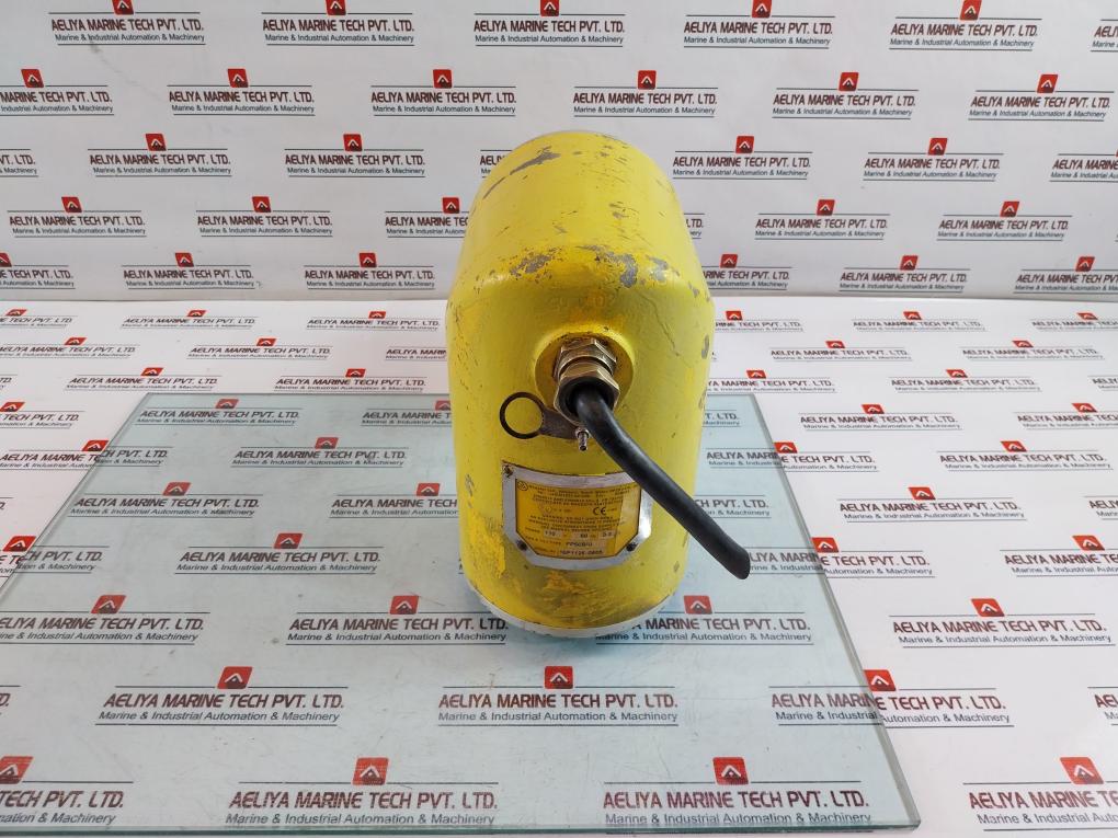 Berger Lahr Rsm-63/8-sg Synchronous Motor Bewator Fp50B/U Pan And Tilt Unit