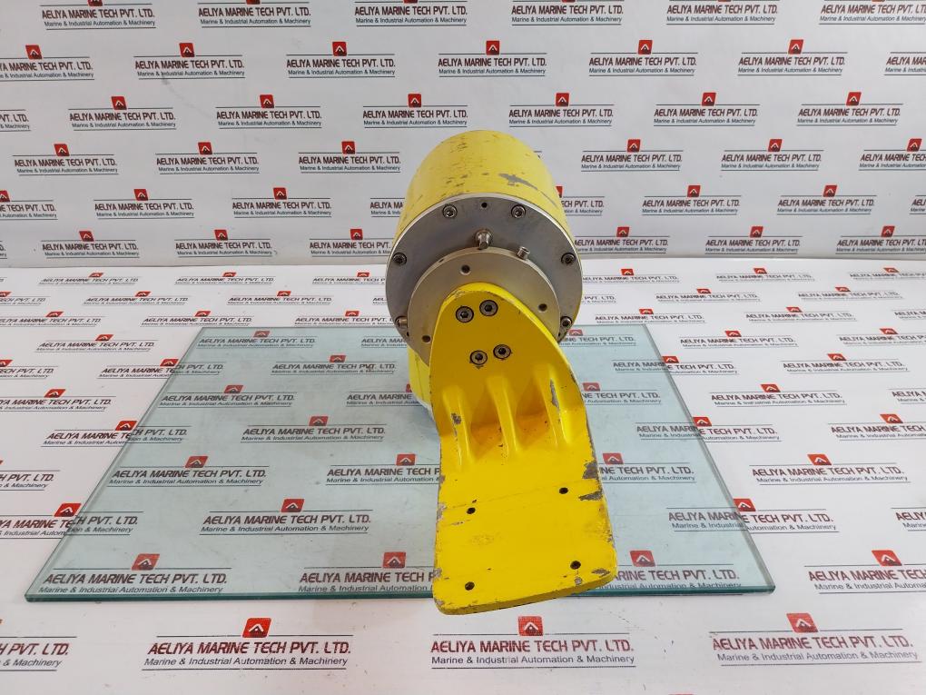 Berger Lahr Rsm-63/8-sg Synchronous Motor Bewator Fp50B/U Pan And Tilt Unit