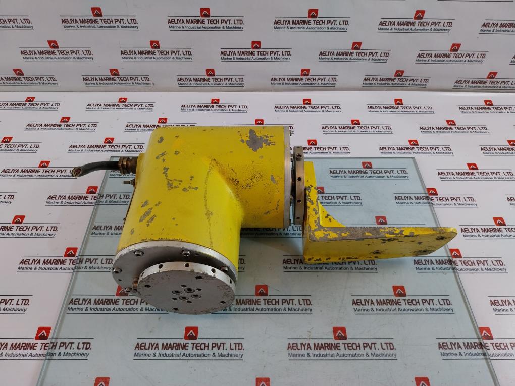 Berger Lahr Rsm-63/8-sg Synchronous Motor Bewator Fp50B/U Pan And Tilt Unit