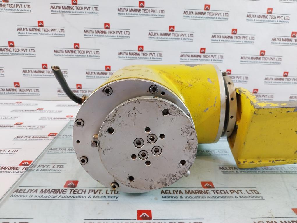 Berger Lahr Rsm-63/8-sg Synchronous Motor Bewator Fp50B/U Pan And Tilt Unit