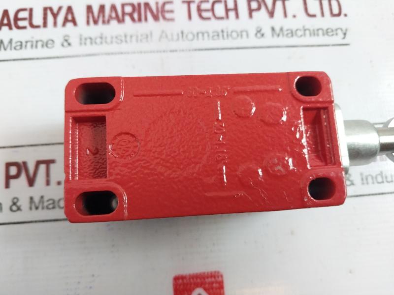 Bernstein 608.7367.005 Metal Bodied Limit Switch Enm2-su1Z Riw