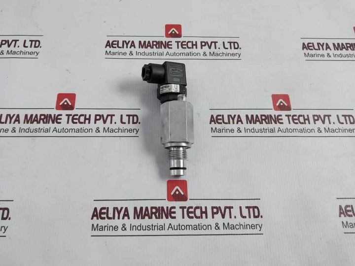 Bernstein 6410399337 Mak-9913-steck 2 Phase Maintenance Indicator Switch 691978