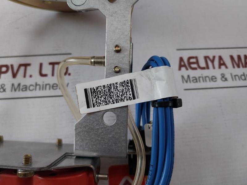 Bircher Dw40 Pressure Wave Switch Rev 00 3Hne 09508-1 1910-10