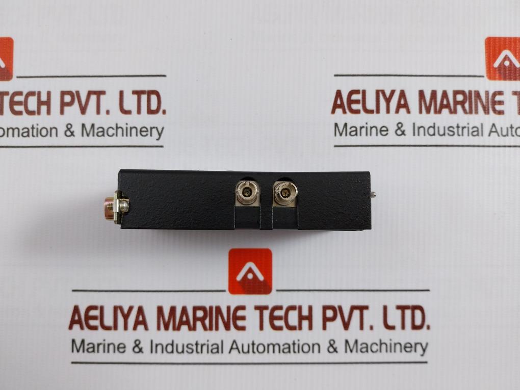 Black Box Asynchronous Fiber Driver Md940A-mst Input 100-240Vac 50-60Hz 0.2A