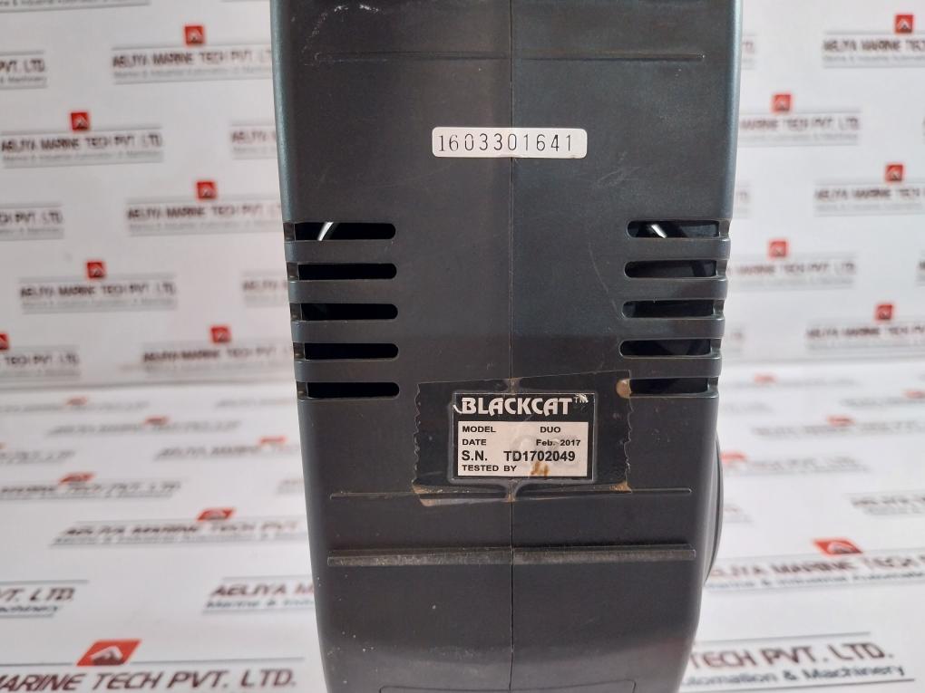 Blackcat DUO Mini Air Pump 12Vdc 0-120 PSI