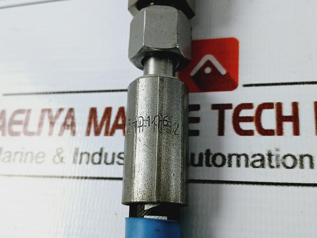 Blohm+Voss 775300-18 Hydraulic Hose Assembly