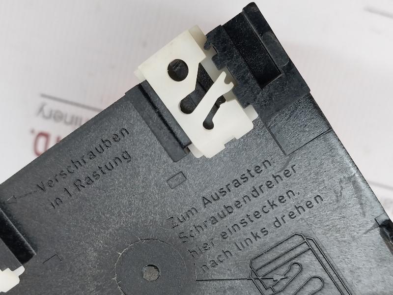 Bn3081.63/61 Extension Module Ac230V 50-60Hz E.Dold & Sohne