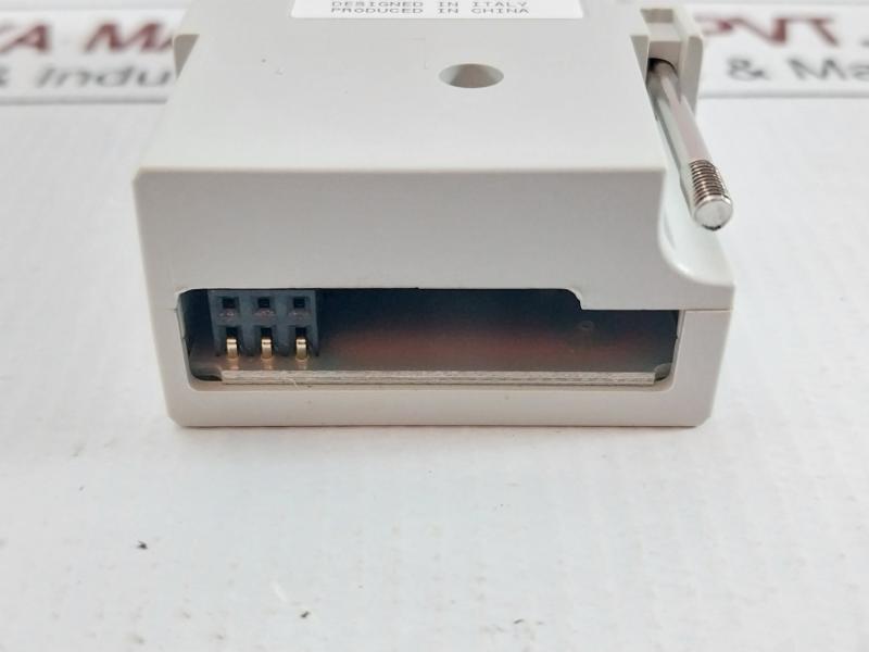 Bo R2 Digital Panel Meter Plug-in Module 240V 5A Carlo Gavazzi