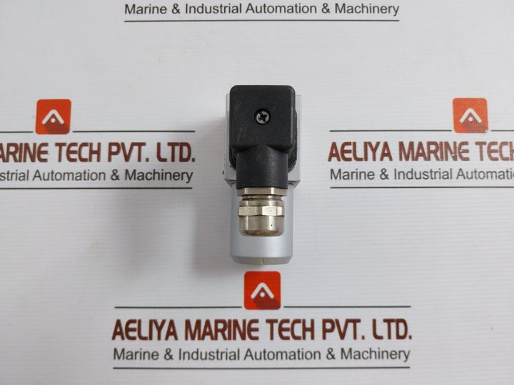 Bosch-250Vac-0-25A-400Bar-Hydraulic-Pressure-Switch-0-811-160-153-210307-7