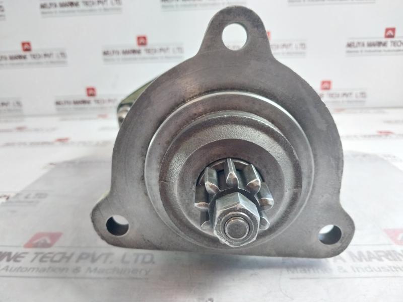 Bosch 0 001 417 037 Starter Motor 24V