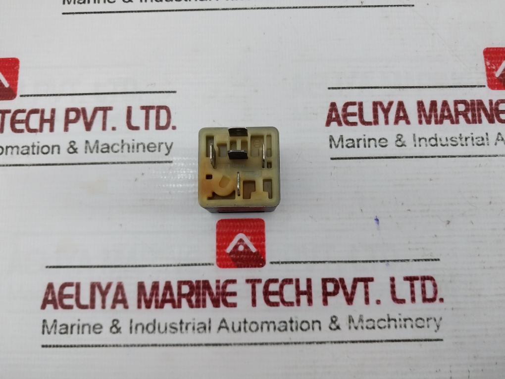 Lot of 3X Bosch 0 332 209 204 Relay 24V