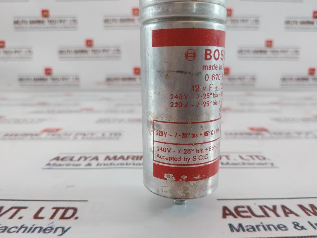 Bosch 0 670 321 552 Capacitor