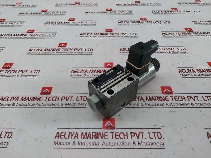 Bosch 0 810 091 287 Directional Control Valve 081Wv06P1V1028Ws024/00D0 24V