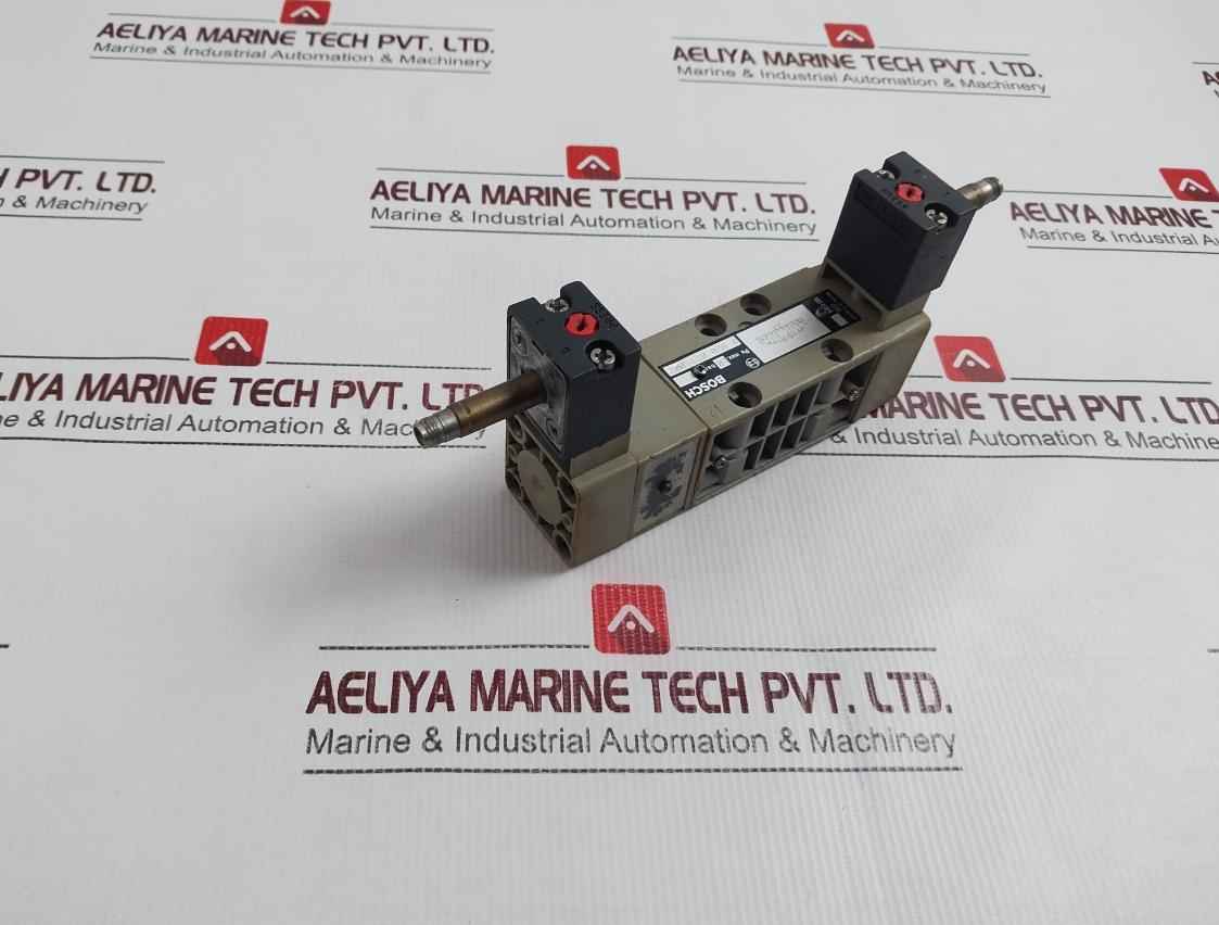 Bosch 0 820 027 002 Solenoid Valve 10Bar