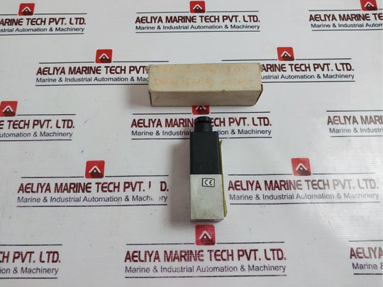 Bosch 0 821 100 004 Pressure Switch New