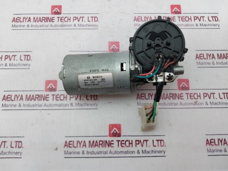 Bosch 9390.453.029 Large Electric Motor With Transmission