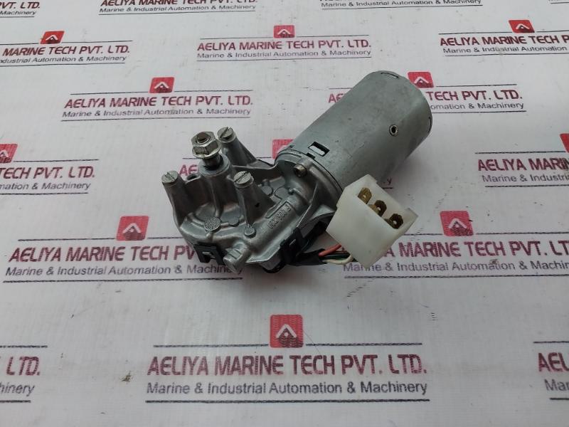 Bosch 9390.453.029 Large Electric Motor With Transmission