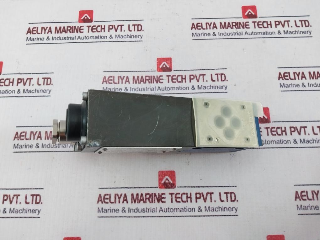 Bosch Rexroth 4We6D53/Eg12-12Nxhz2/V Solenoid Valve Assembly 12Vdc