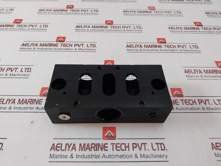 Bosch Rexroth 567-442-000-1 Aventics Pneumatic Directional Valve 05W11
