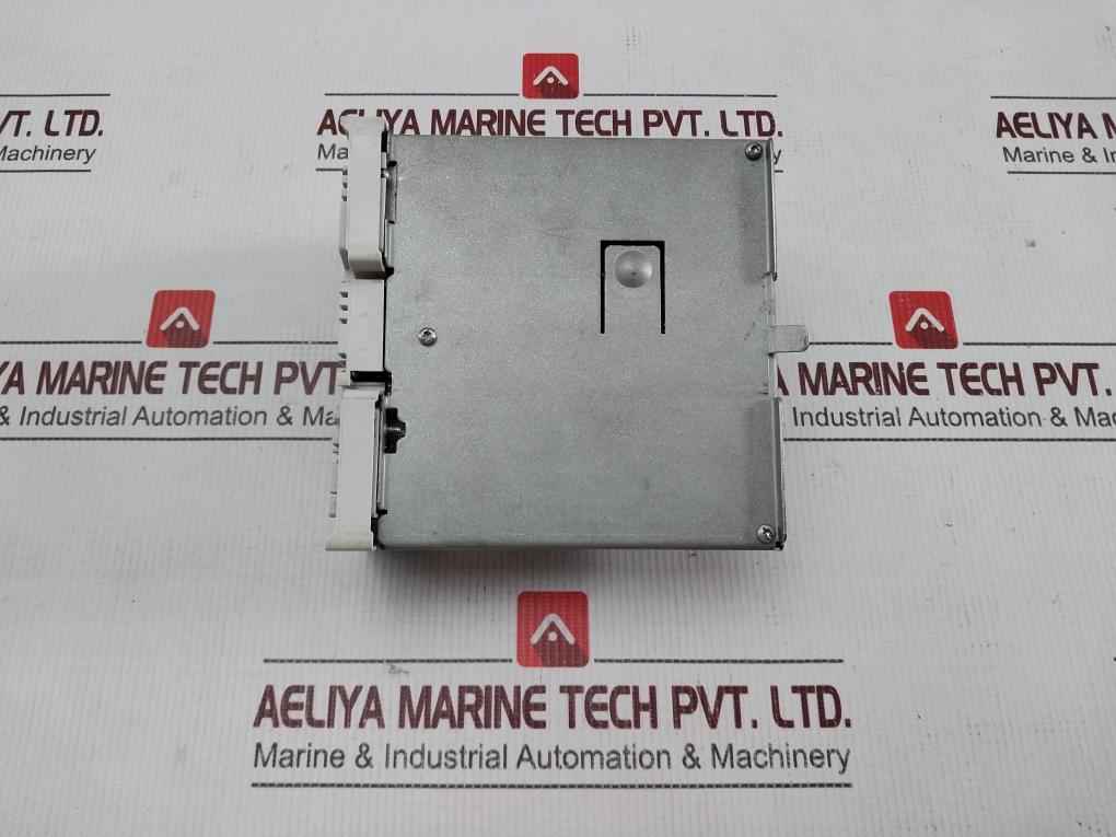 Bosch Rexroth Cml10.1-nn-210-nb-nnnn-nw Data Center R911170722 Gf1 Dc24V