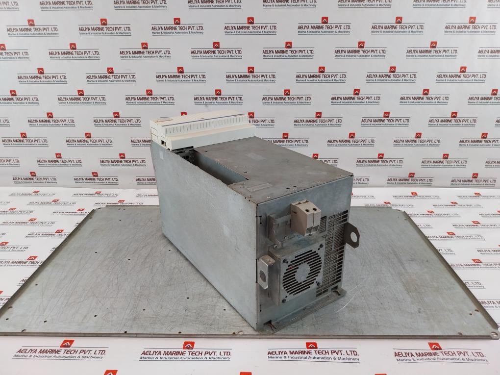 Bosch Rexroth Hcs03.1E-w0150 Indradrive C Compact Converter 3 X Ac 400…500V 106A