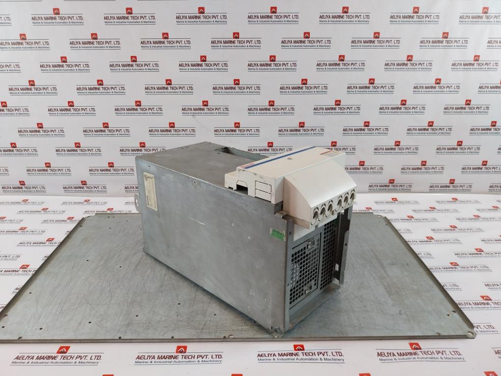 Bosch Rexroth Hcs03.1E-w0150 Indradrive C Compact Converter 3 X Ac 400…500V 106A