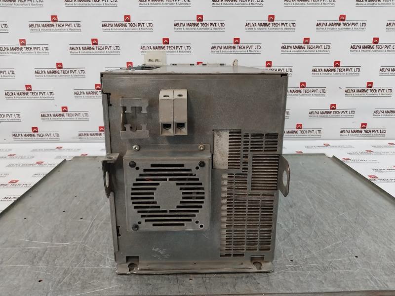 Bosch Rexroth Indradrive C Hcs03.1E-w0100-a-05-npbv Compact Converter Dc 24V, 3A