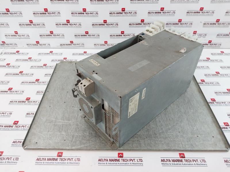 Bosch Rexroth Indradrive C Hcs03.1E-w0100-a-05-npbv Compact Converter Dc 24V, 3A