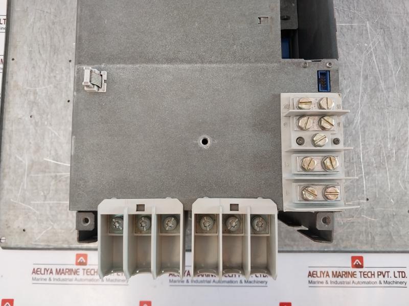 Bosch Rexroth Indradrive Hcs03.1E-w0100-a-05-npbv Compact Converter 3A Dc24V