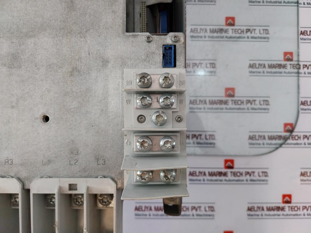 Bosch Rexroth Hcs03.1E-w0150-a-05-nnbv Indradrive Compact Converter Ac 400-500V