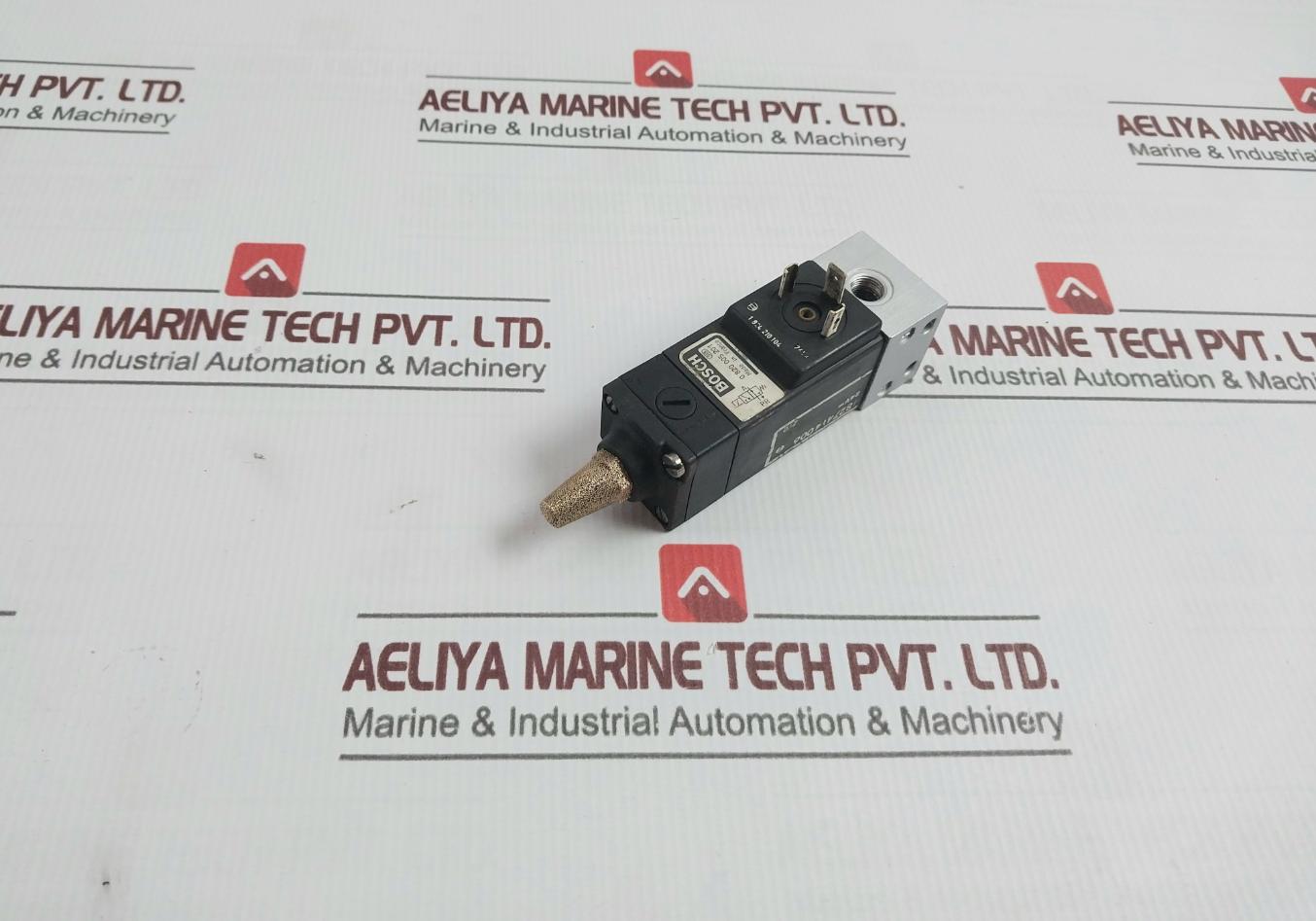 Bosch 0 820 005 201 Solenoid Valve 24V