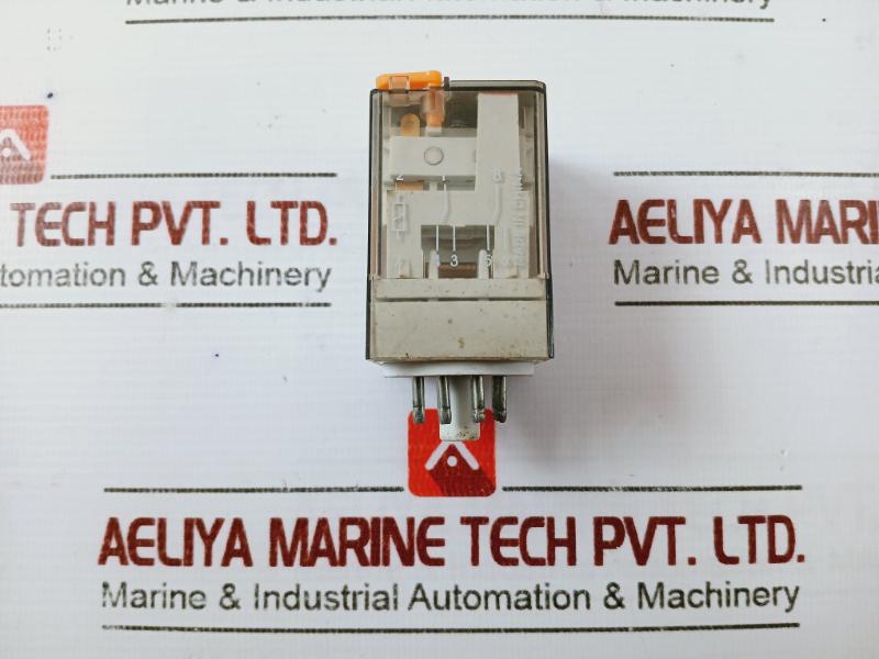 Botric 60.12 General Purpose Relay Finder Type 10A-250V 50-60Hz 220Vac