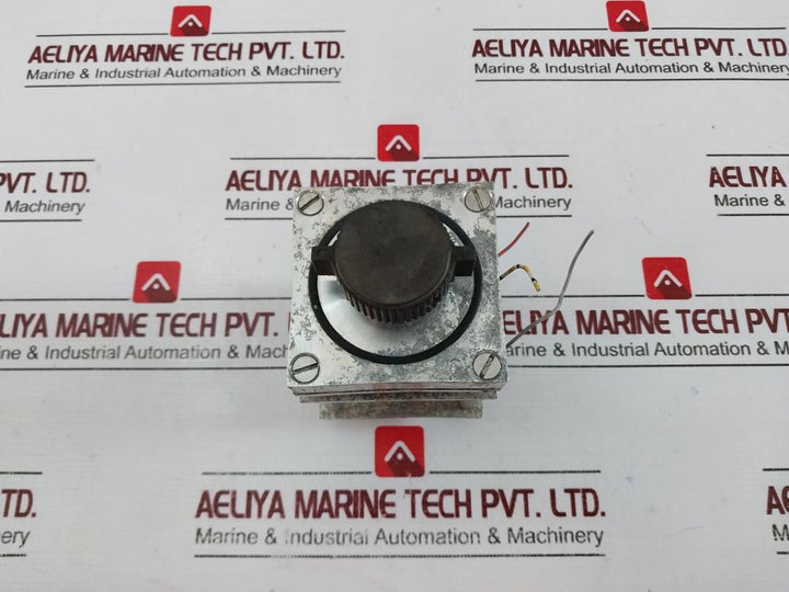 Bourns 6574S-1-202 Potentiometer 2K ±10%, Lin ±0.25%, 8637Em