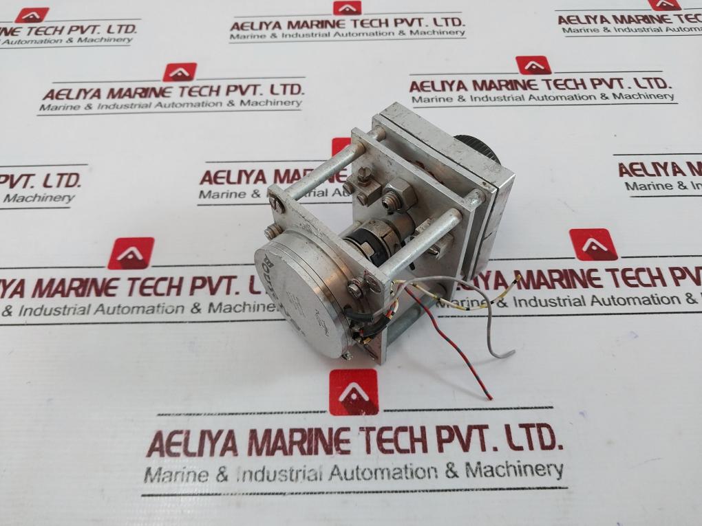 Bourns 6574S-1-202 Potentiometer 2K ±10%, Lin ±0.25%, 8637Em