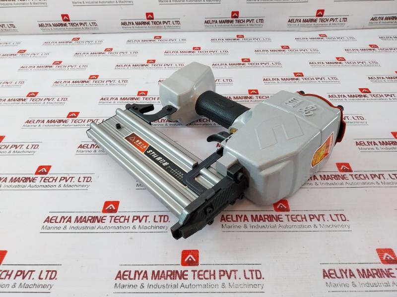 Bozhou Tools St64 Air Nail Gun For Concrete Steel Nail Pneumatic Air Stapler