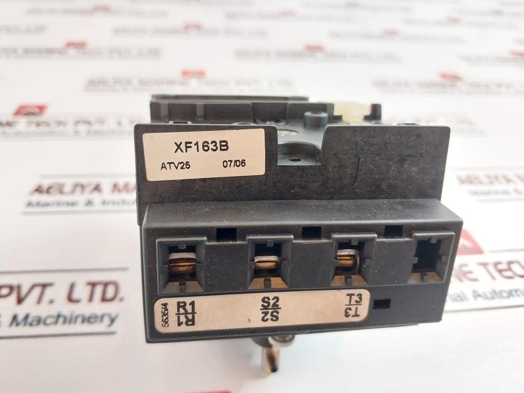 Bremas Xf163b Disconnect Switch 16a 690v
